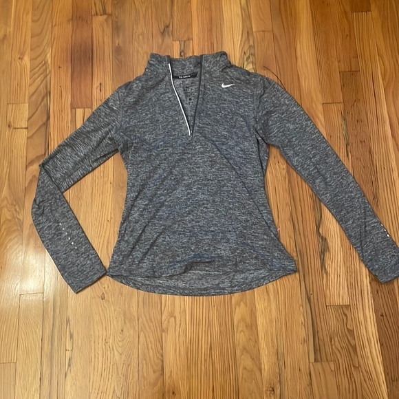 Nike Grey Small Athletic Quarter Zip - Picture 1 of 5